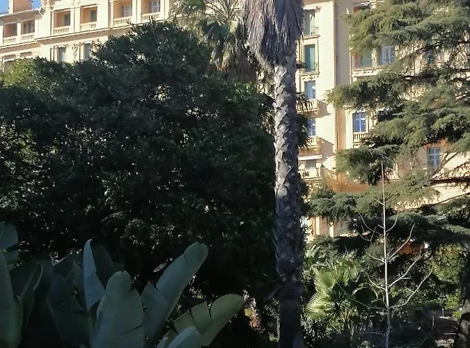 Imperial Palace Bord De Apartamento Menton